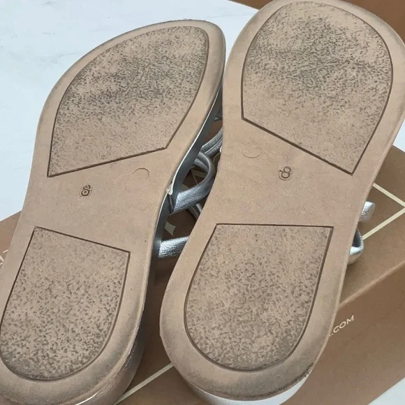 Seychelles Rule The World Sandal size: 8 - Picture 9 of 10